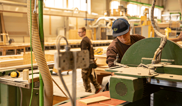 Abbundzentrum  & Holzbau Hansmann Fertigung